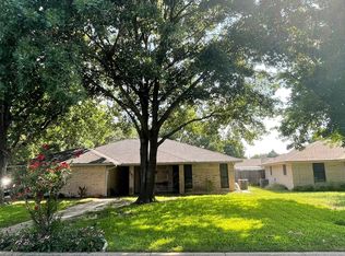 200 Maple Ln, Stephenville, TX 76401
