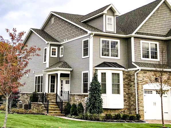 49 McCormick Ave S, Old Bridge, NJ 08857