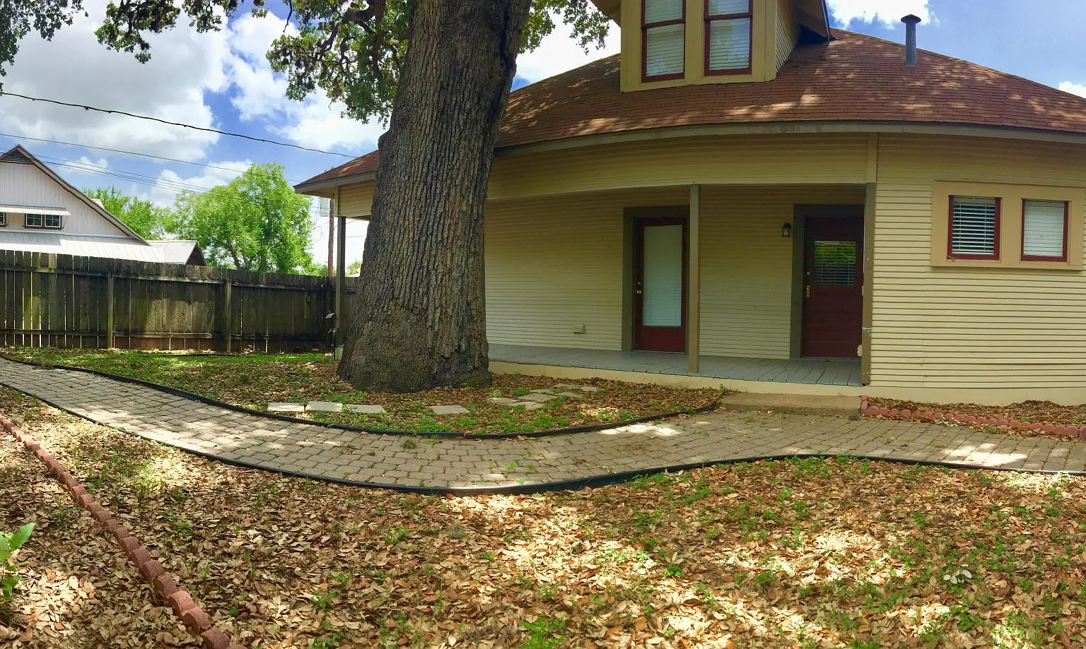 504 N Jefferson St — Photo 3