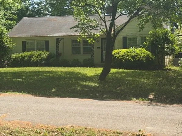 115 Iris Cir, Tullahoma, TN 37388