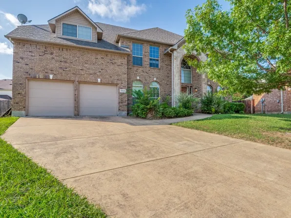 2904 Crystal Way, Grand Prairie, TX 75052
