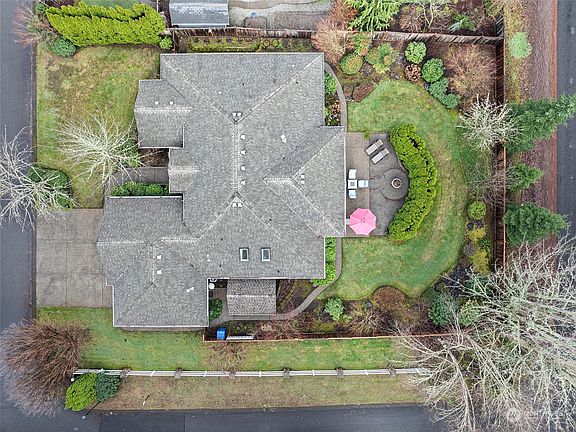 4th image of 4205 70th Avenue Ct NW