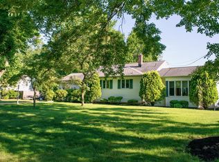 10 Acker Dr, Middletown, NJ 07748