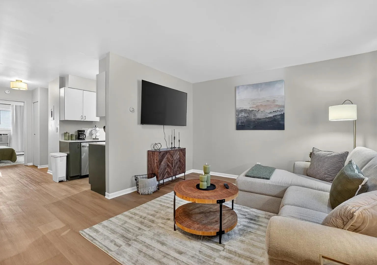 4401 N Grand River Ave - 2 — Photo 1