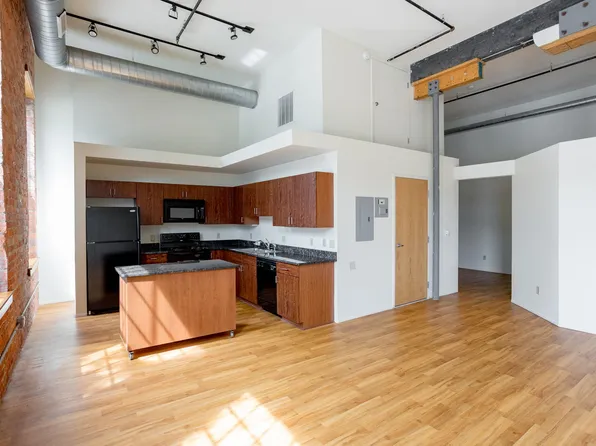 The Lofts at New Amsterdam