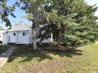 220 5th Street W, Nipawin, SK S0E 1E0