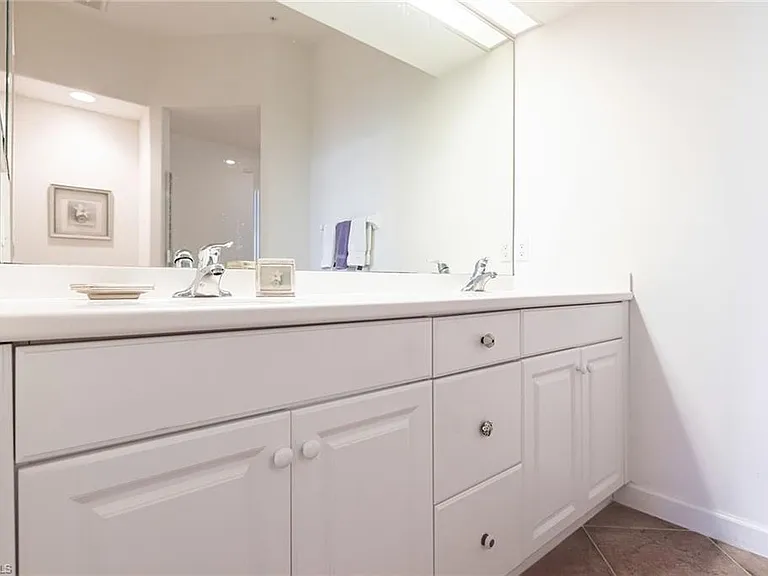 8598 Via Lungomare Cir #306 — Photo 18