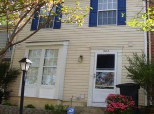 205 Independence Dr, Stafford, VA 22554