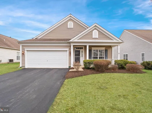 316 Astilbe Dr, Kennett Square, PA 19348