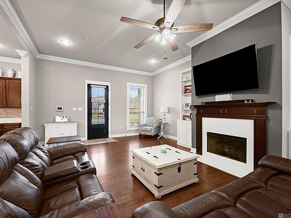 4th image of 18097 Old Reserve Dr