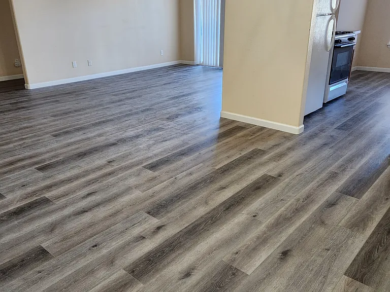 796 Castle Valley Blvd #H — Photo 2