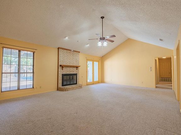 5th image of 3318 Grandview Dr