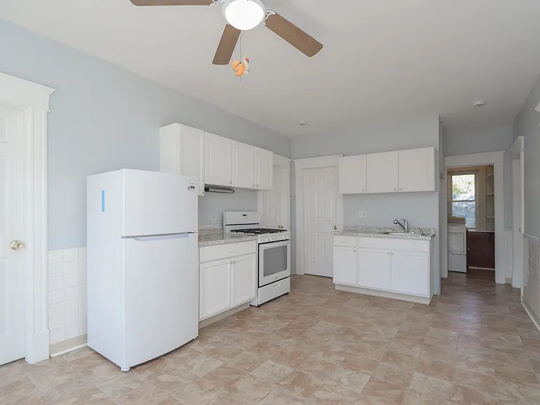 208 Prospect St #2 — Photo 4