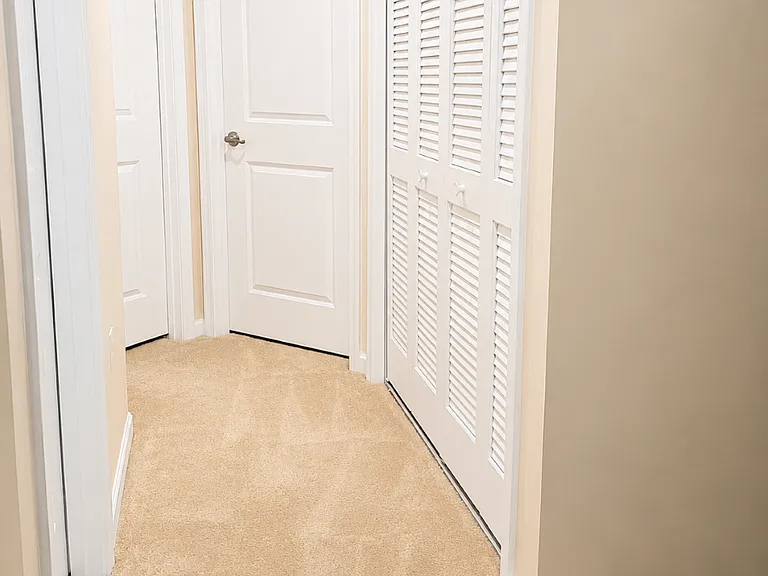 2046 Elm Tree Ct — Photo 11