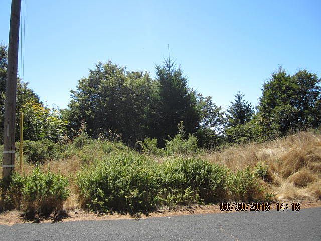 2nd image of 72 Eileen Rd