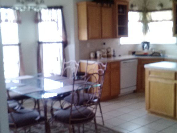 5th image of 2409 Jasmine Ln