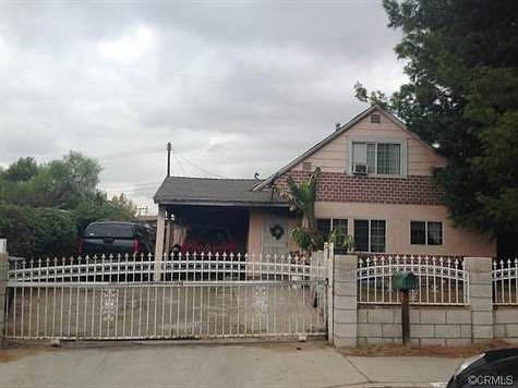 1st image of 2811 Colima Ave
