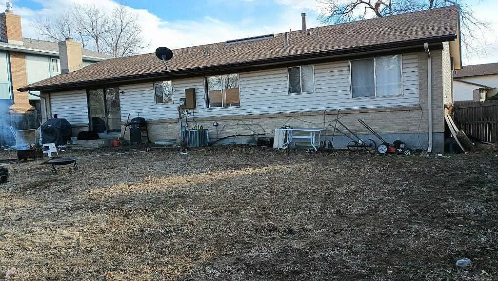 3 bed, 1476 sqft, $2,200 — Photo 2