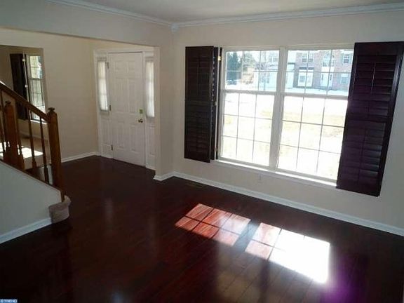 4th image of 234 Cornwell Dr