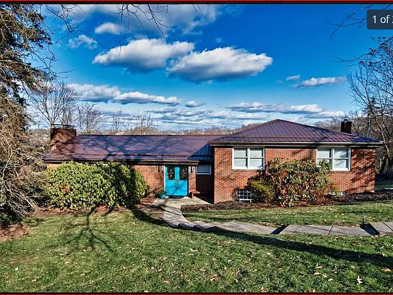 251 Franklin Dr — Photo 23