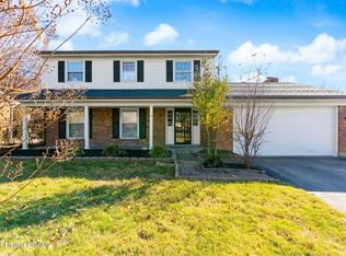 8914 Westport Rd, Louisville, KY 40242