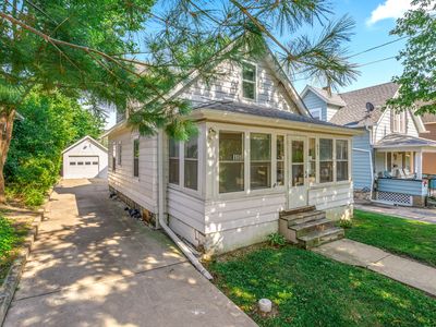 635 Adams St, Aurora, IL, 60505
