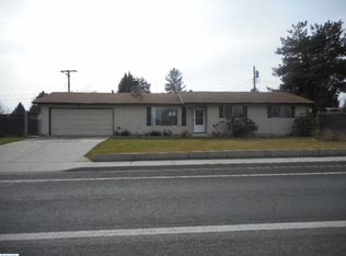 1803 W 10th Ave, Kennewick, WA