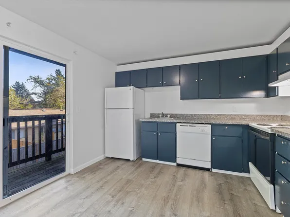 Hidden Villa, 618 SE 187th Ave #101, Portland, OR 97233