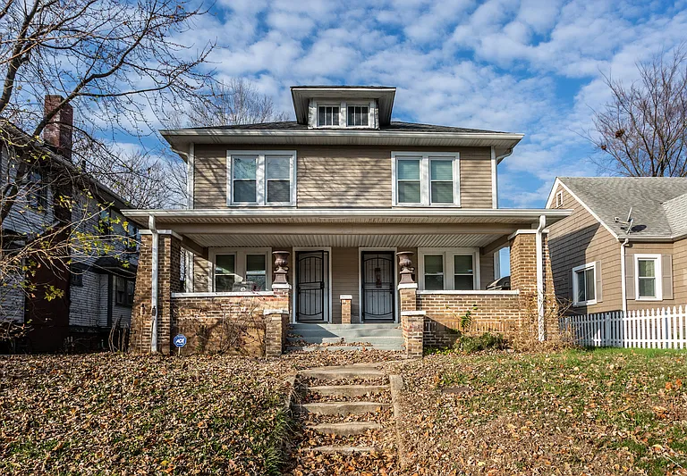 3040 N College Ave — Photo 15