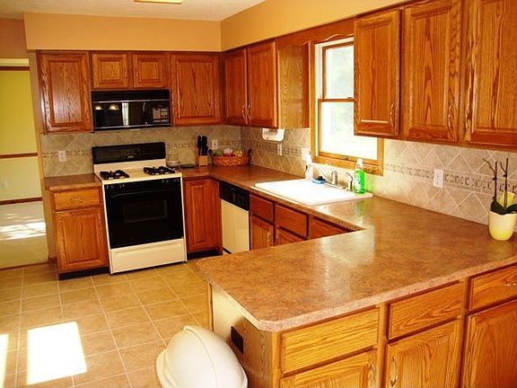 3rd image of 7335 Popham Pl
