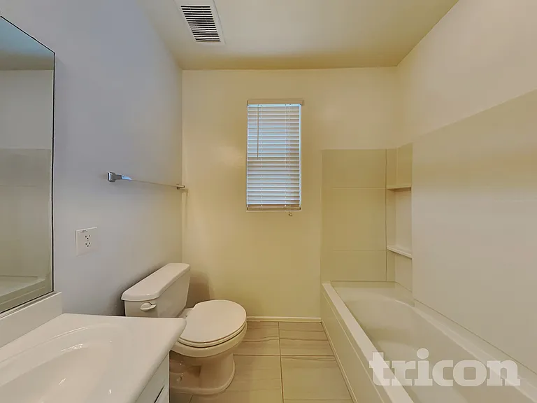14989 W Wilshire Dr — Photo 13