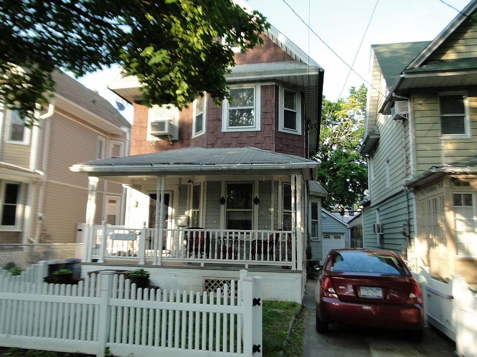 1st image of 8517 106th St