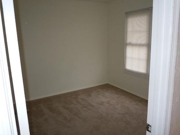 5th image of 1435 Sangaree Cir