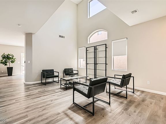 5th image of 8469 Cheerful Brook Ave