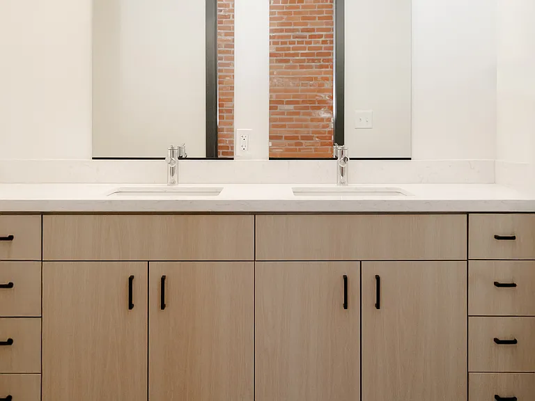 128 W River St #307 — Photo 15