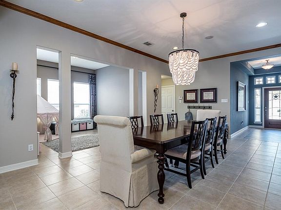 5th image of 10011 Willowmoor Ln