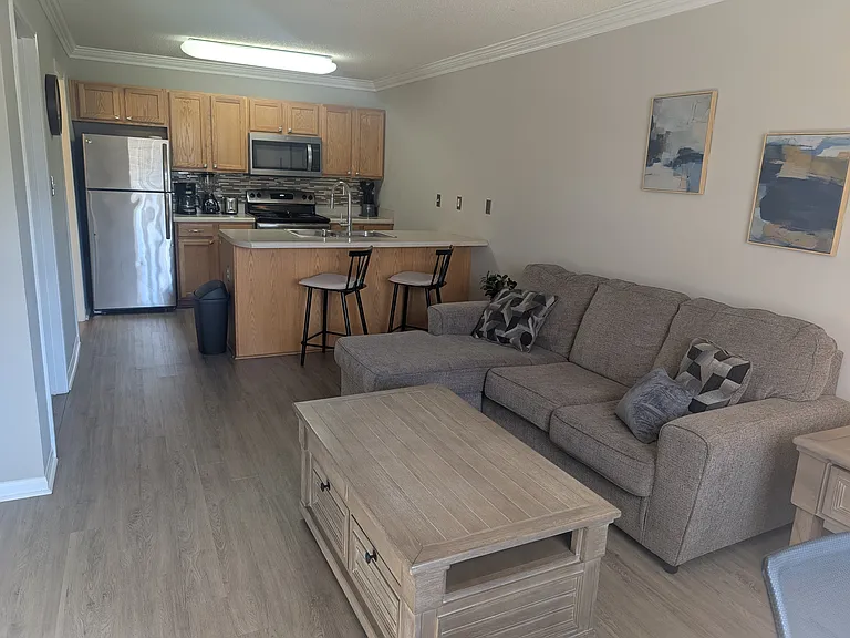180 W Dublin Dr — Photo 47