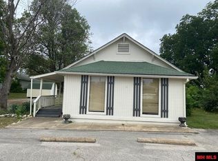 359 E 7th St, Mountain Home, AR 72653