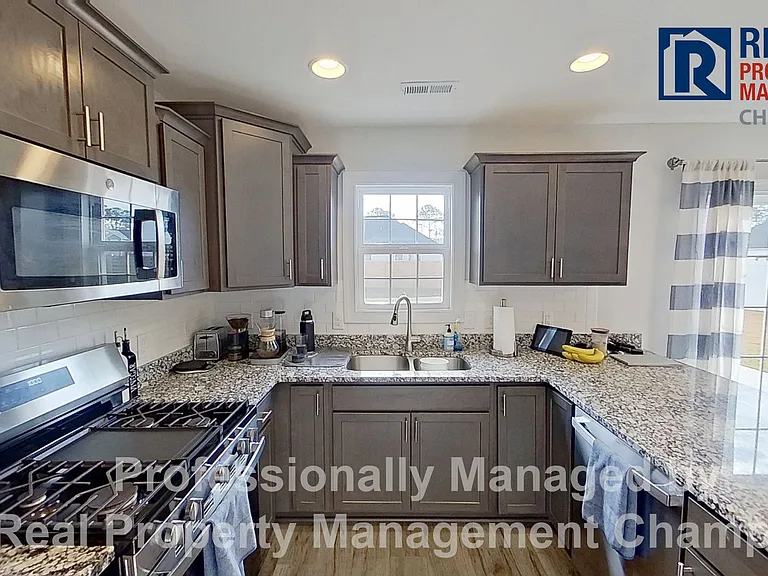 225 Lookout Ln — Photo 8
