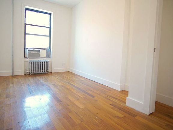 4th image of 317 Nostrand Ave #4A