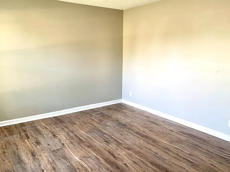 512 Kellia Dr — Photo 3