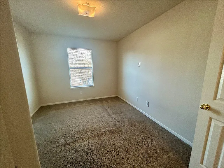 19718 River Pointe Ln — Photo 30