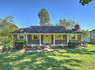 637 Foothills Rd, Kingsport, TN 37663