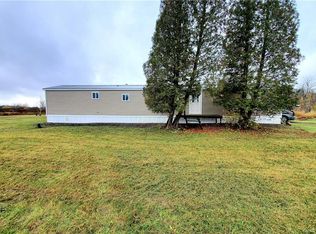 38991/9027 Creek Rd, Theresa, NY 13691