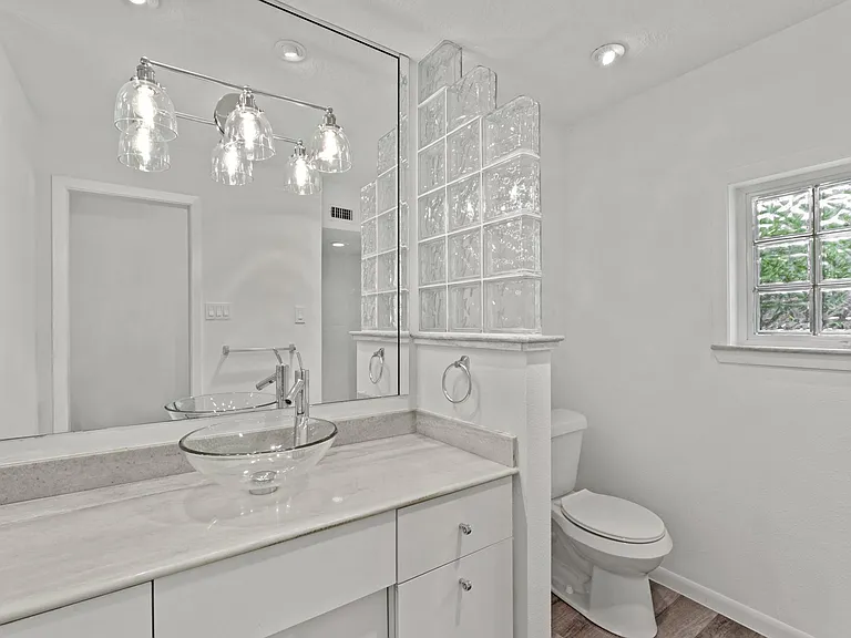 8307 Braesview Ln — Photo 25