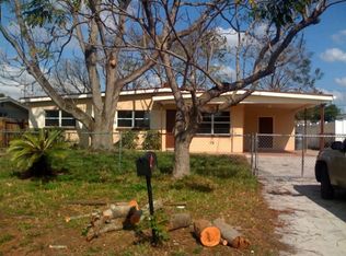 4209 Belvidere St, Orlando, FL 32809