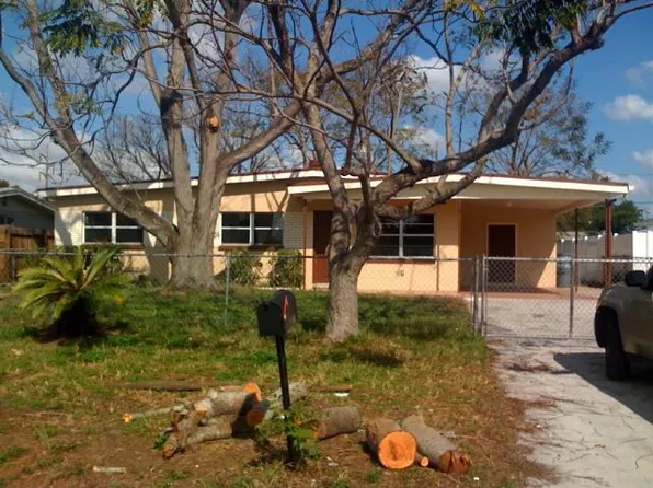 4209 Belvidere St, Orlando, FL 32809