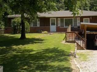 46 Birch Dr, Belleville, IL