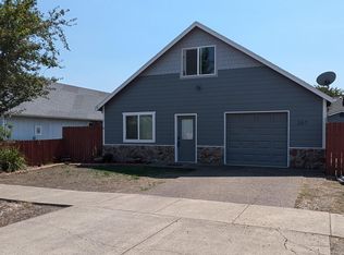 267 E A St, Halsey, OR
