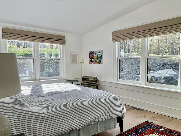 323 Haddock Hill Rd — Photo 15